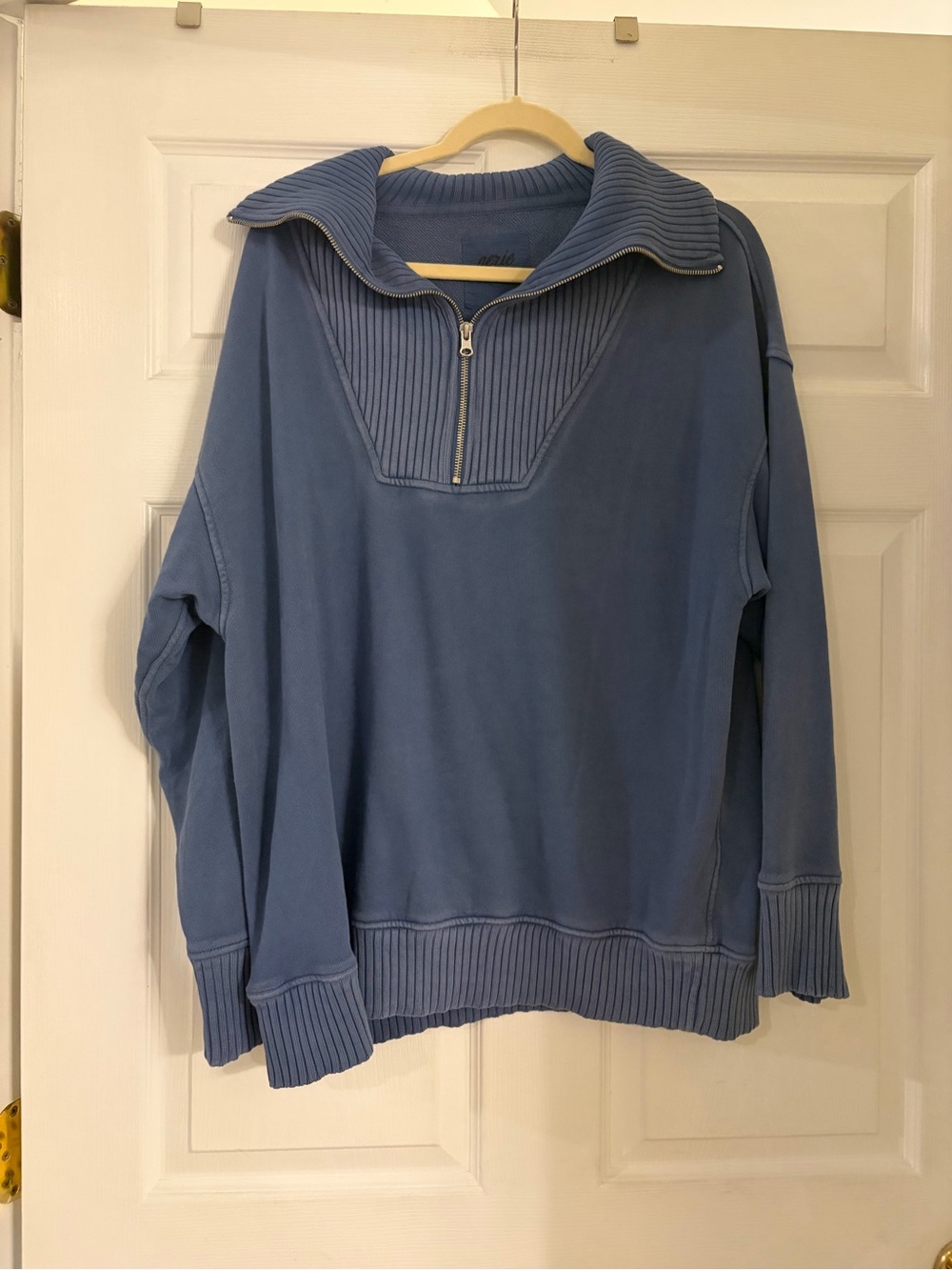 NWT Aerie oversized 1/4 zip pullover sweatshirt blue women’s medium